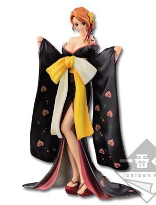 Bloom in the Colorful Charm! Nami Figure